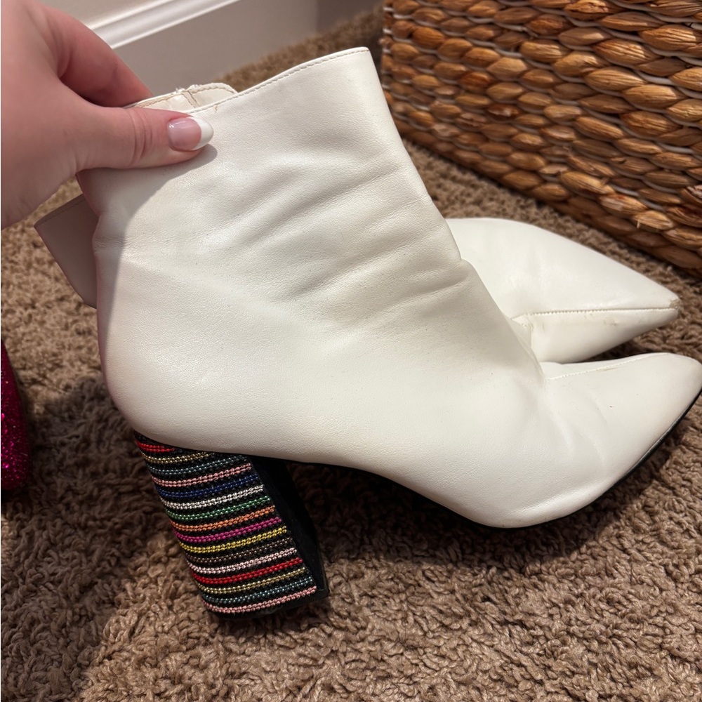 Betsey Johnson White Pointed Ankle Boots with Multicolor Striped Block Heel